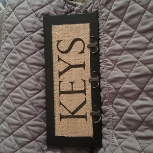 Antique keys sign